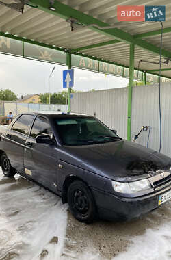 Седан ВАЗ / Lada 2110 2001 в 