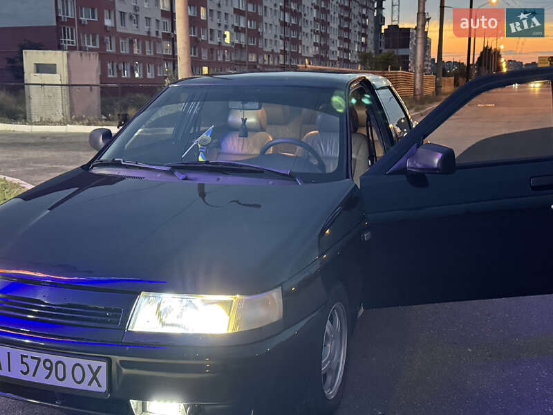 Седан ВАЗ 2110 2012 в 