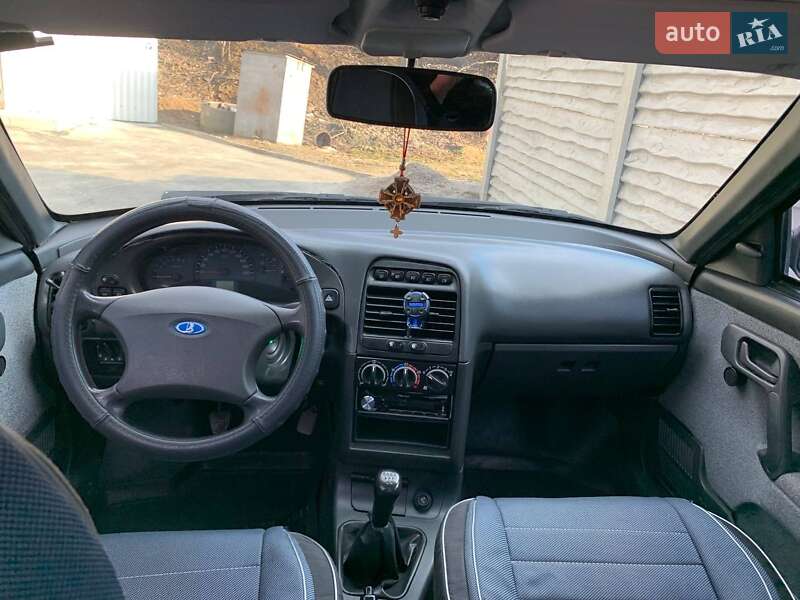 Седан ВАЗ / Lada 2110 2009 в Софиевской Борщаговке фото 4 Седан ВАЗ / Lada 2110 2009 в Софиевской Борщаговке