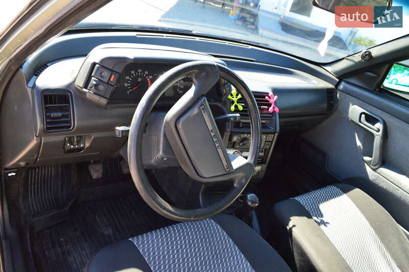 Седан ВАЗ / Lada 2110 2006 в Кропивницькому
