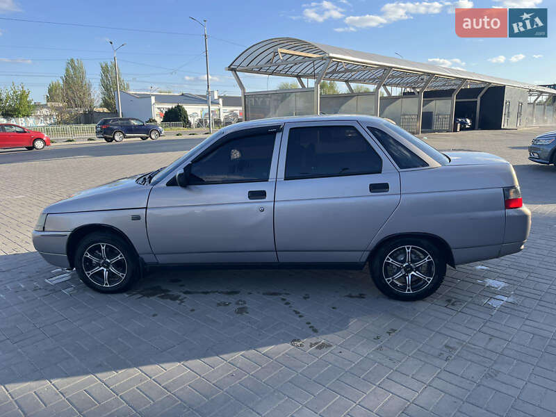 Седан ВАЗ / Lada 2110 2007 в Днепре