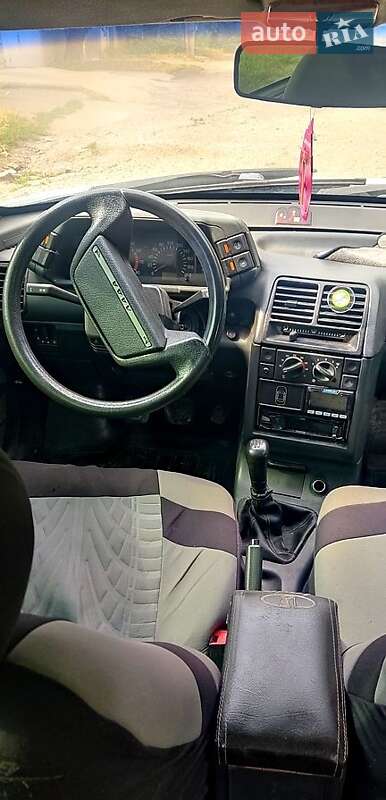 Седан ВАЗ / Lada 2110 2006 в Днепре фото 2 Седан ВАЗ / Lada 2110 2006 в Днепре