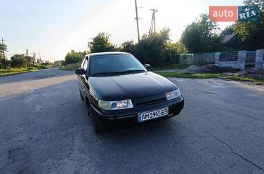Седан ВАЗ 2110 2004 в 