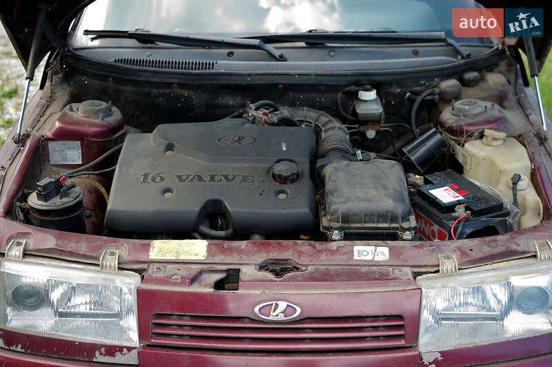 Седан ВАЗ / Lada 2110 2005 в Киеве