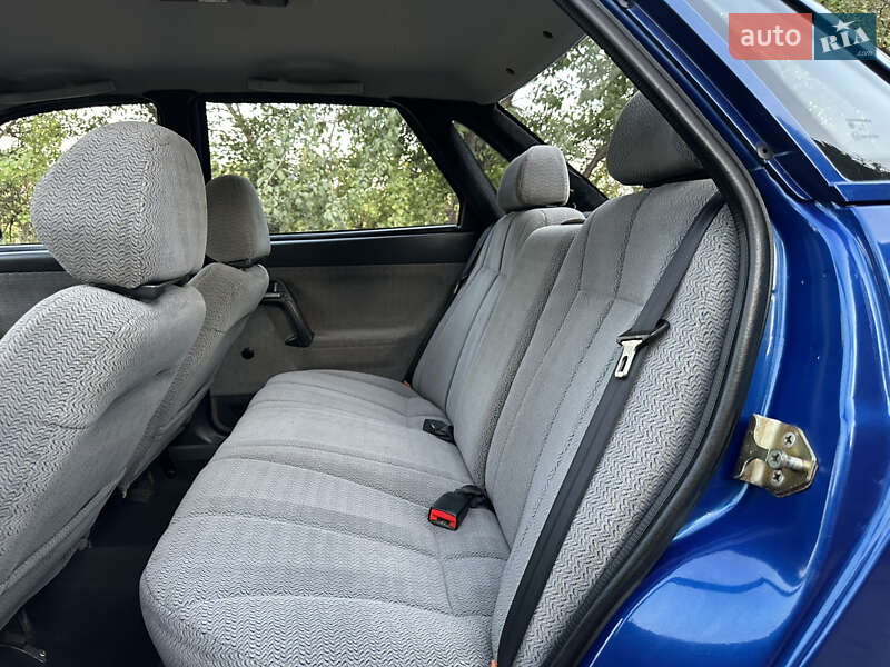 Седан ВАЗ / Lada 2110 2000 в Запорожье