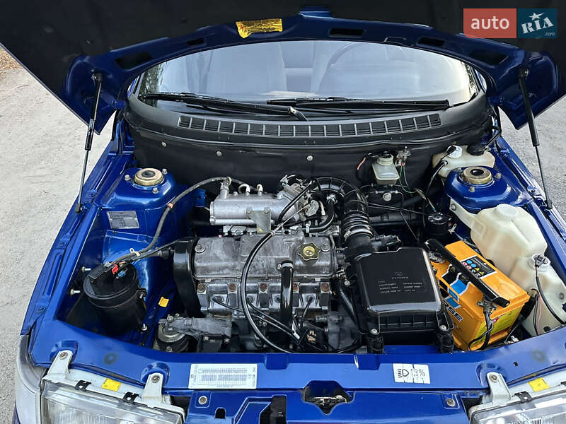 Седан ВАЗ / Lada 2110 2000 в Запорожье