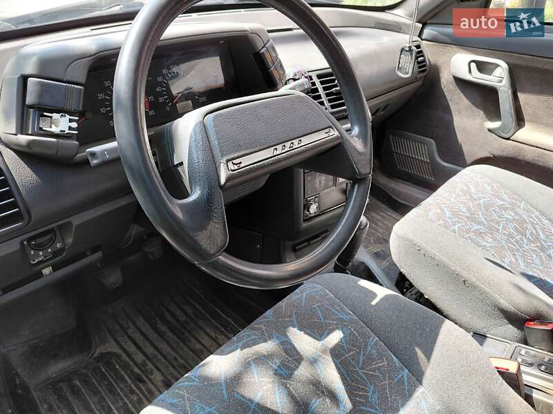 Седан ВАЗ / Lada 2110 2002 в Шепетовке