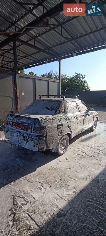 Седан ВАЗ / Lada 2110 2001 в Южном