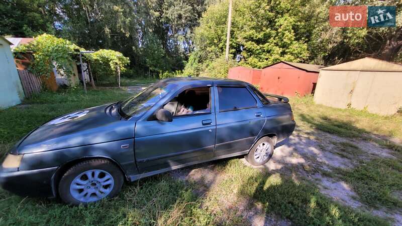 Седан ВАЗ / Lada 2110 2001 в Борисполе