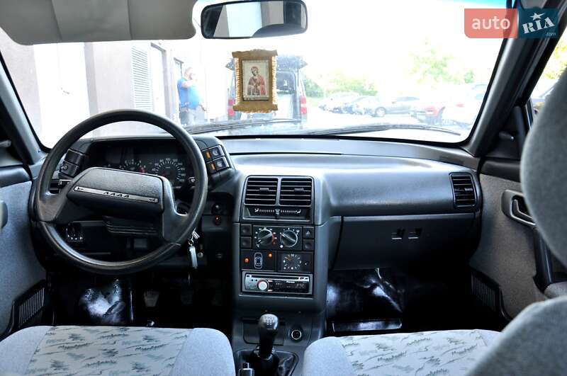 Седан ВАЗ / Lada 2110 2007 в Львові