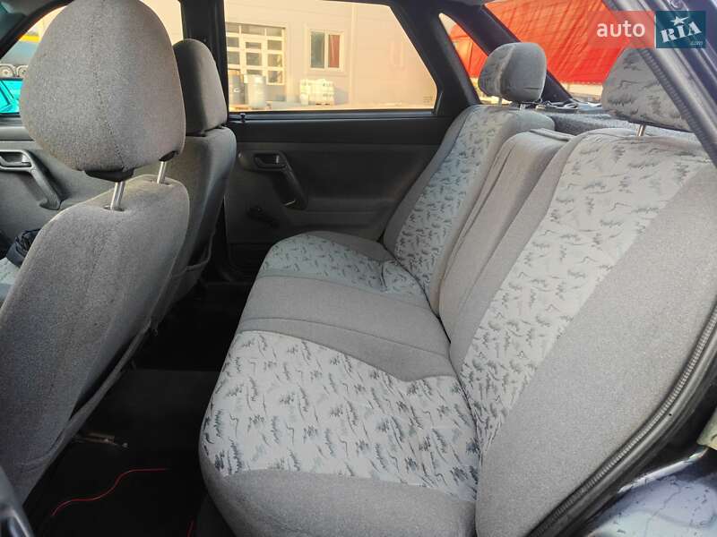 Седан ВАЗ / Lada 2110 2007 в Черновцах