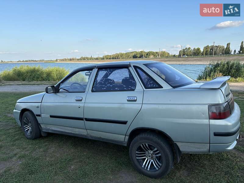 Седан ВАЗ / Lada 2110 2001 в Печенегах