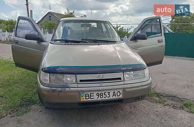 Седан ВАЗ 2110 2002 в 