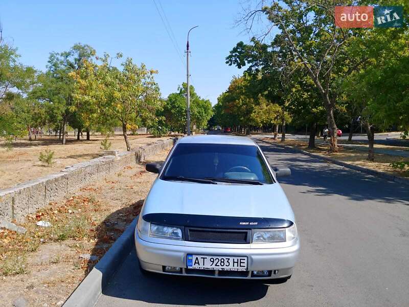 Седан ВАЗ / Lada 2110 2005 в Киеве