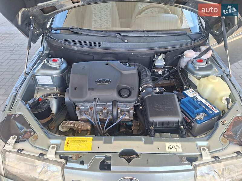 Седан ВАЗ / Lada 2110 2007 в Днепре фото 7 Седан ВАЗ / Lada 2110 2007 в Днепре