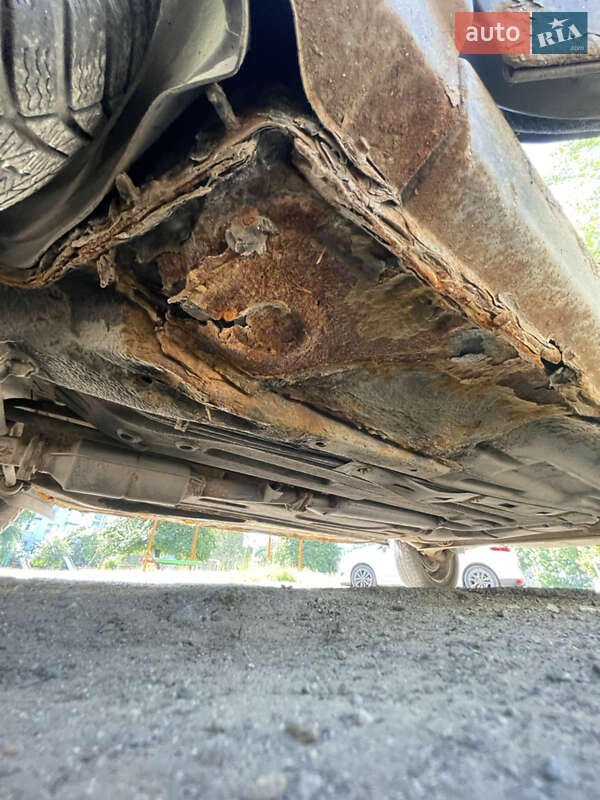 Седан ВАЗ / Lada 2110 2002 в Хмельницком фото 20 Седан ВАЗ / Lada 2110 2002 в Хмельницком