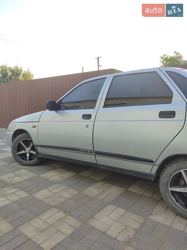 Седан ВАЗ / Lada 2110 2005 в Новомосковске фото 21 Седан ВАЗ / Lada 2110 2005 в Новомосковске