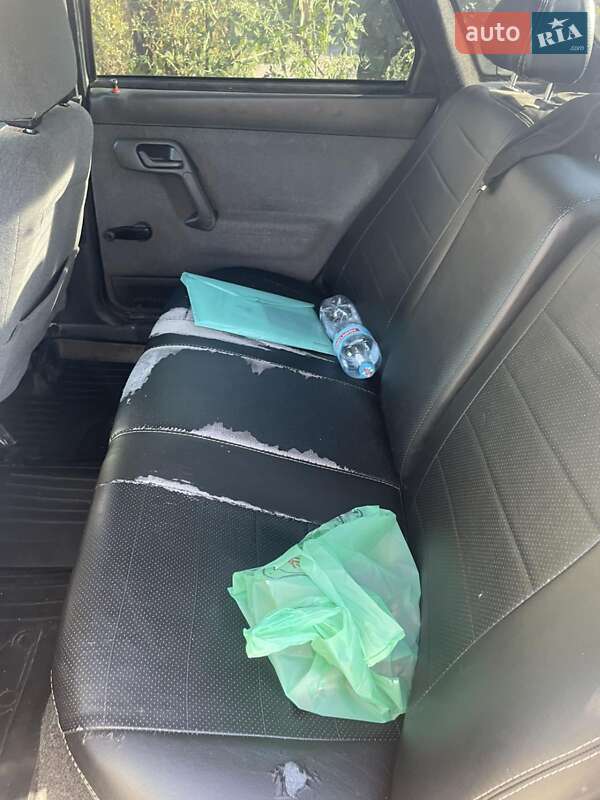 Седан ВАЗ / Lada 2110 2005 в Миргороді