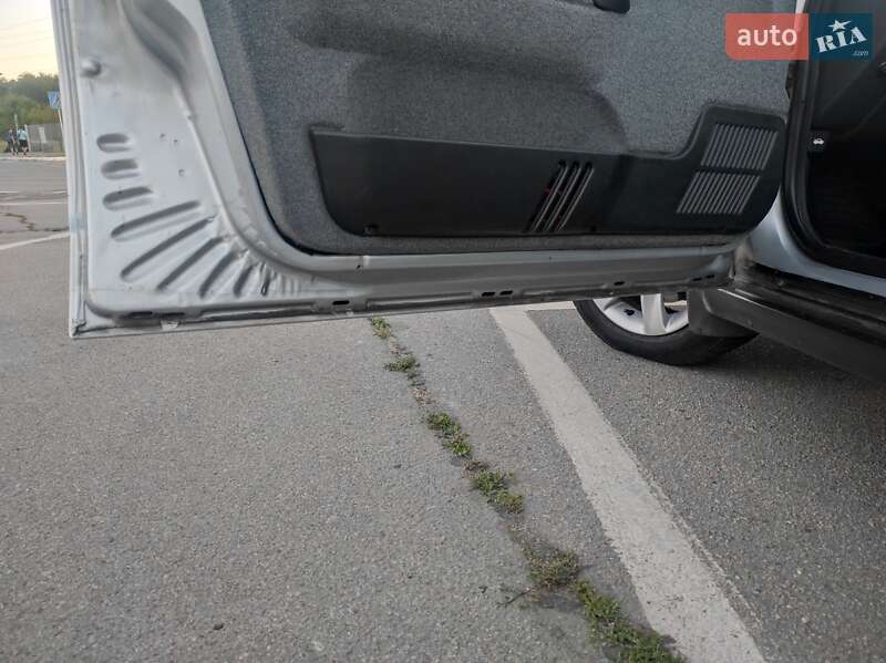 Седан ВАЗ / Lada 2110 2009 в Гайсине фото 15 Седан ВАЗ / Lada 2110 2009 в Гайсине