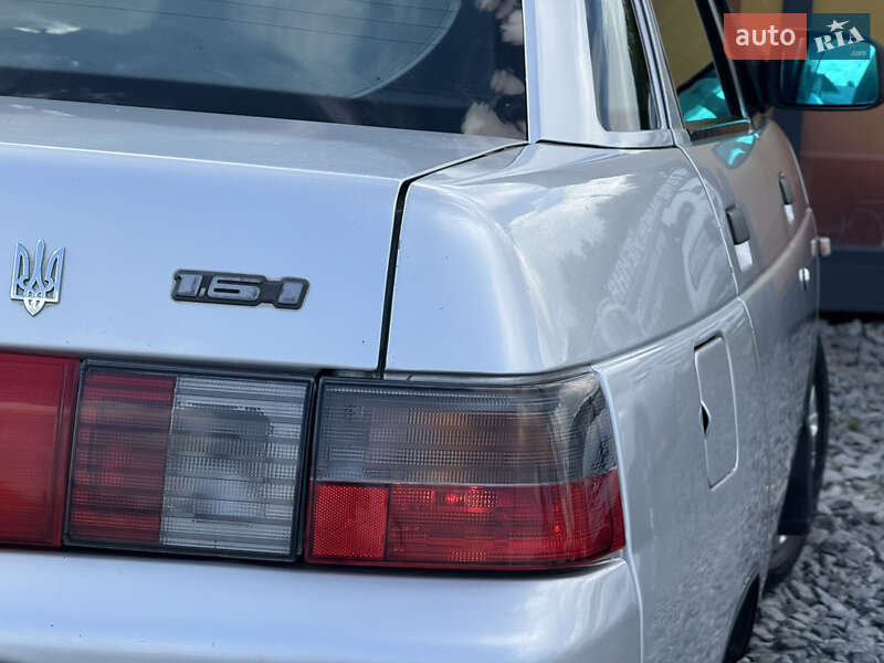 Седан ВАЗ / Lada 2110 2006 в Стрые