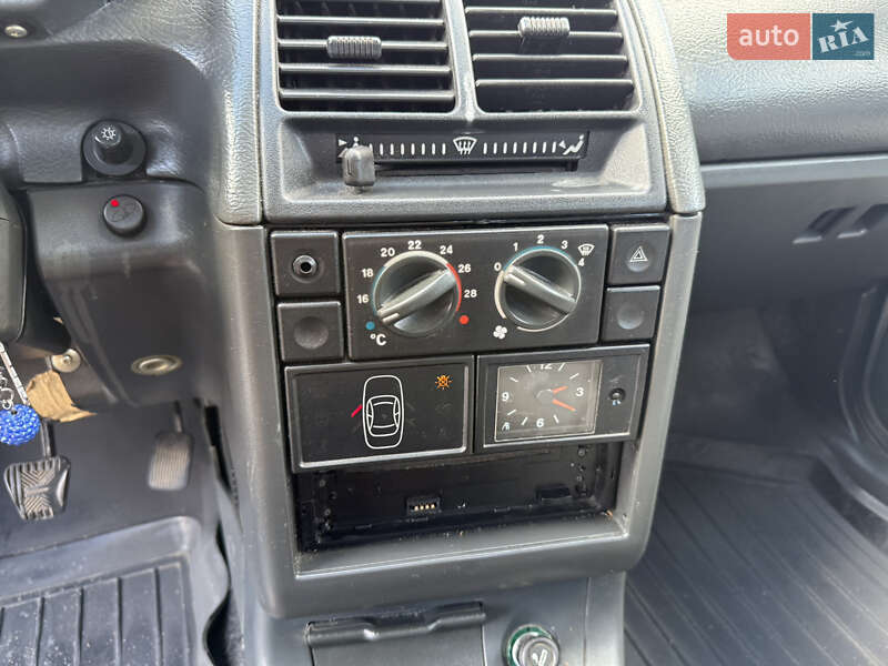 Седан ВАЗ / Lada 2110 2006 в Стрые
