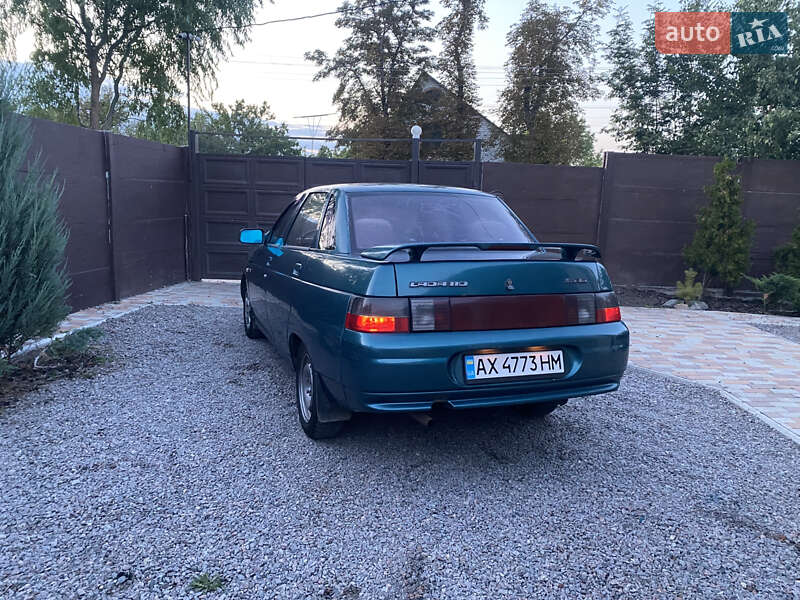 Седан ВАЗ / Lada 2110 2001 в Харькове