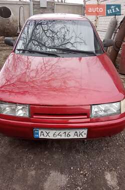 Седан ВАЗ 2110 2004 в 