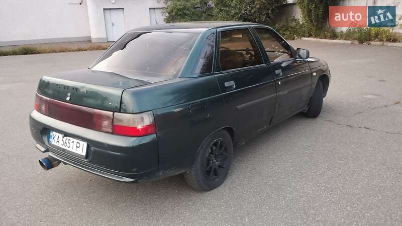Седан ВАЗ / Lada 2110 2001 в Киеве
