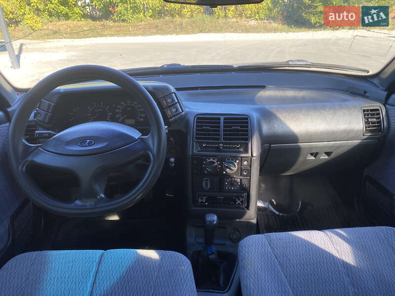 Седан ВАЗ / Lada 2110 2003 в Днепре