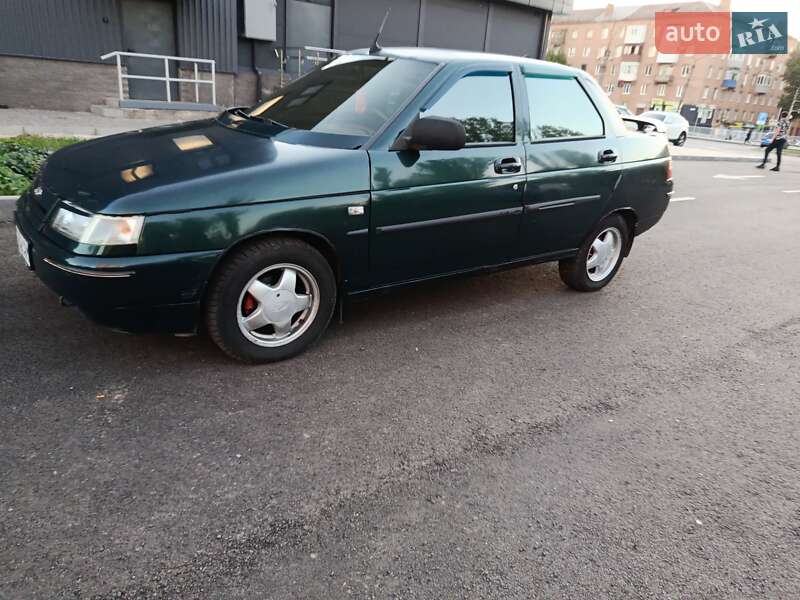 Седан ВАЗ / Lada 2110 2003 в Кривом Роге