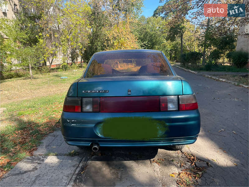 Седан ВАЗ / Lada 2110 2001 в Краматорську