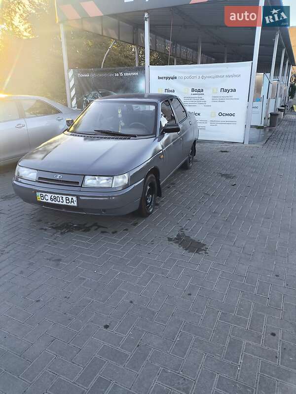 Седан ВАЗ / Lada 2110 2000 в Золотоноші