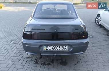 Седан ВАЗ 2110 2000 в 