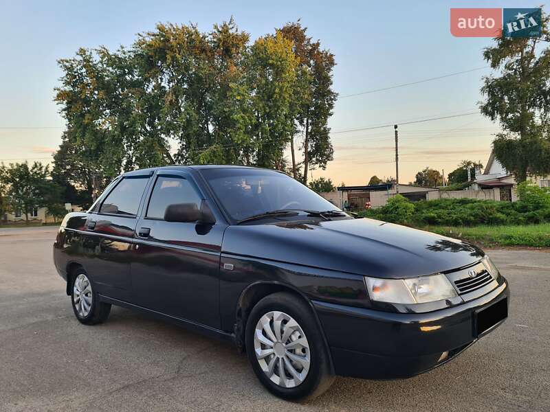Седан ВАЗ / Lada 2110 2012 в Шостке