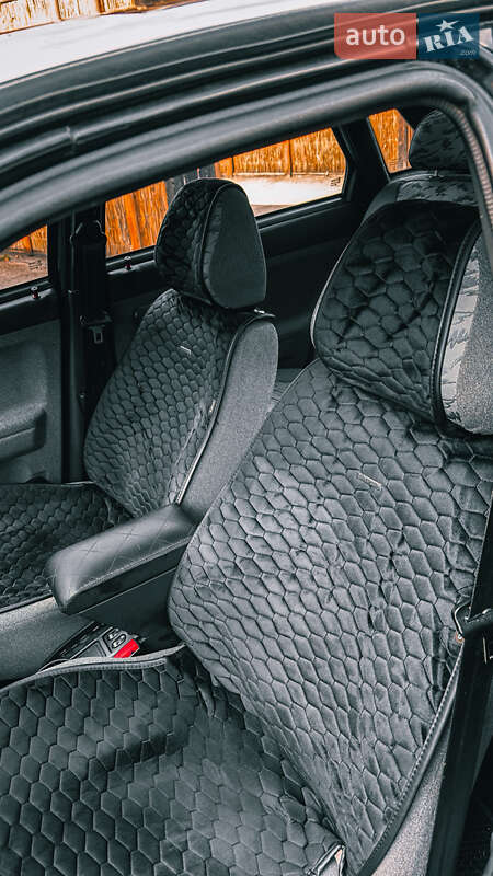Седан ВАЗ / Lada 2110 2006 в Смеле