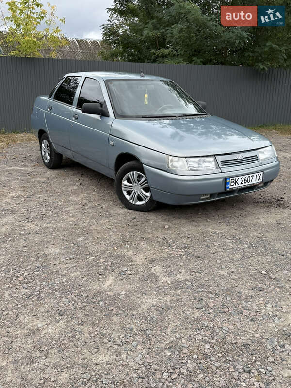 ВАЗ / Lada 2110 2002