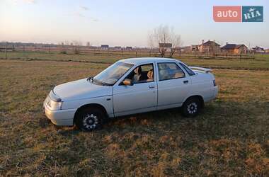 Седан ВАЗ 2110 2004 в 