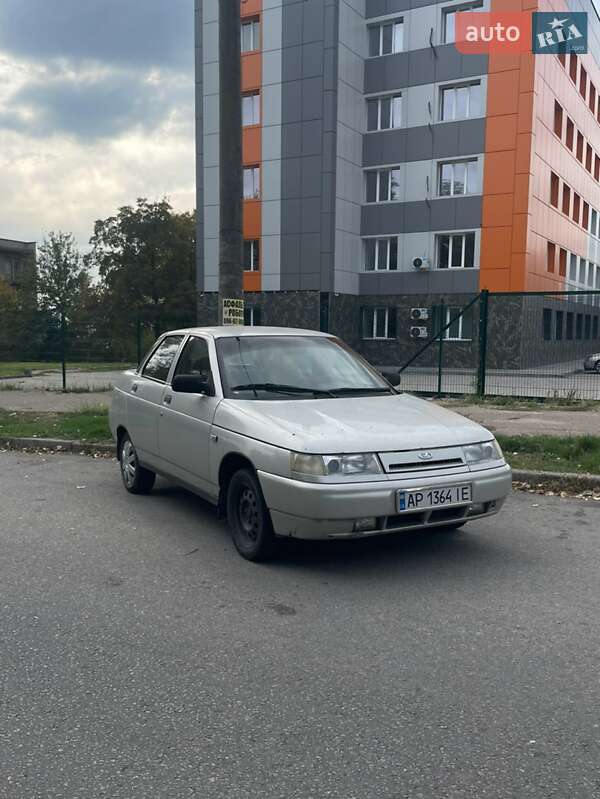 Седан ВАЗ 2110 2005 в 