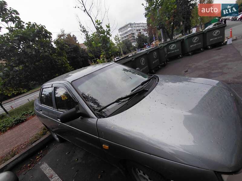 Седан ВАЗ / Lada 2110 2006 в Киеве