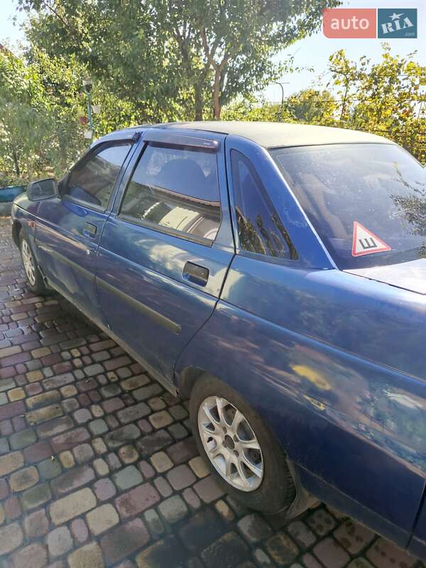 Седан ВАЗ / Lada 2110 2003 в Гадяче