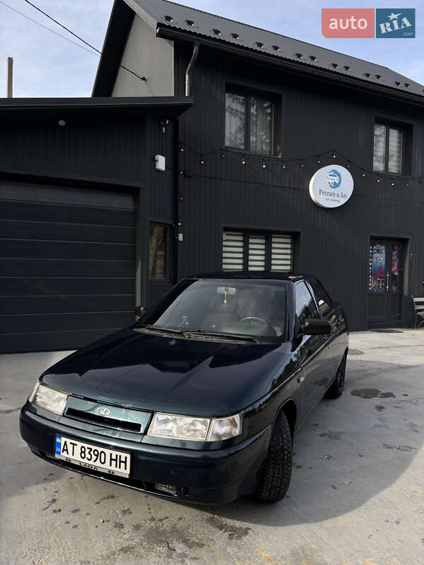 Седан ВАЗ / Lada 2110 2006 в Микуличине