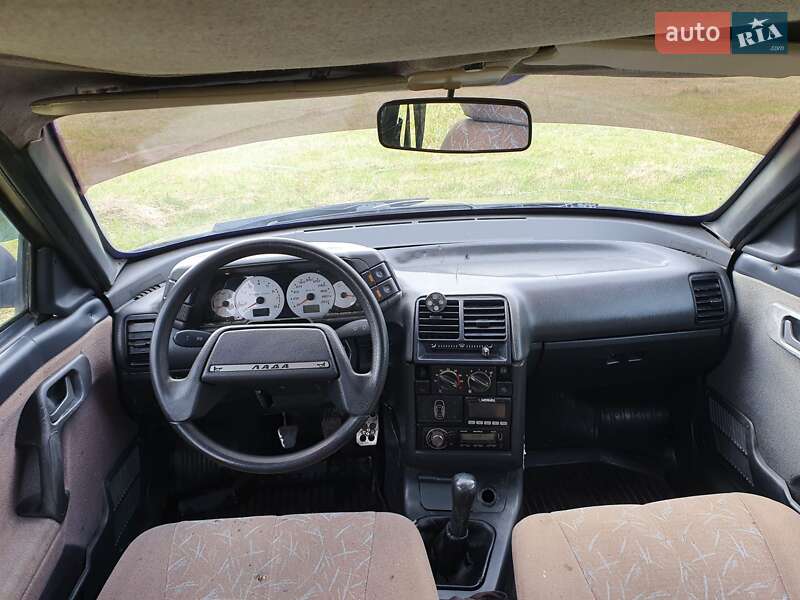 Седан ВАЗ / Lada 2110 2002 в Краснокутську фото 11 Седан ВАЗ / Lada 2110 2002 в Краснокутську