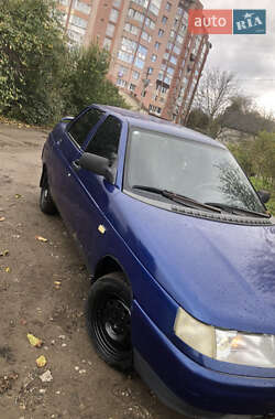 Седан ВАЗ 2110 2002 в 