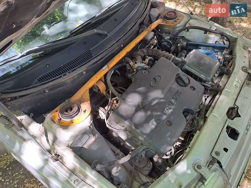 Седан ВАЗ / Lada 2110 2003 в Запоріжжі