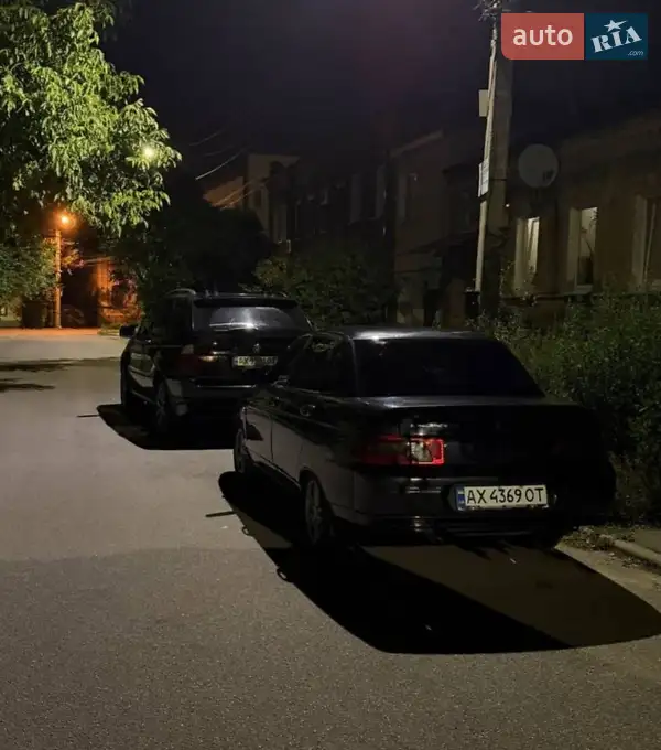 ВАЗ / Lada 2110