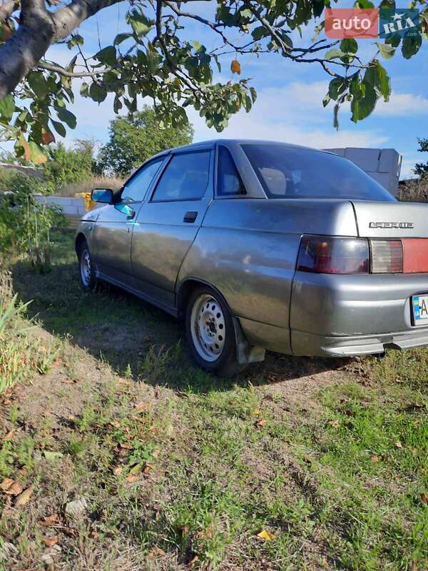 Седан ВАЗ / Lada 2110 2005 в Днепре