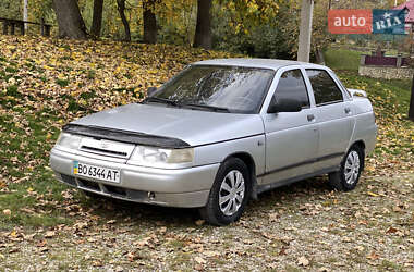 Седан ВАЗ 2110 2004 в  фото 4 Седан ВАЗ 2110 2004 в