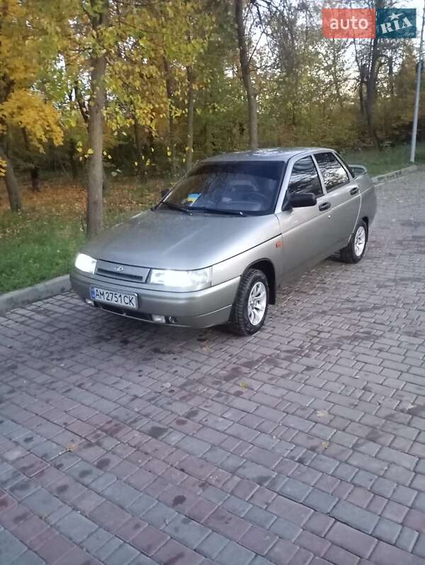 Седан ВАЗ / Lada 2110 2002 в Харкові