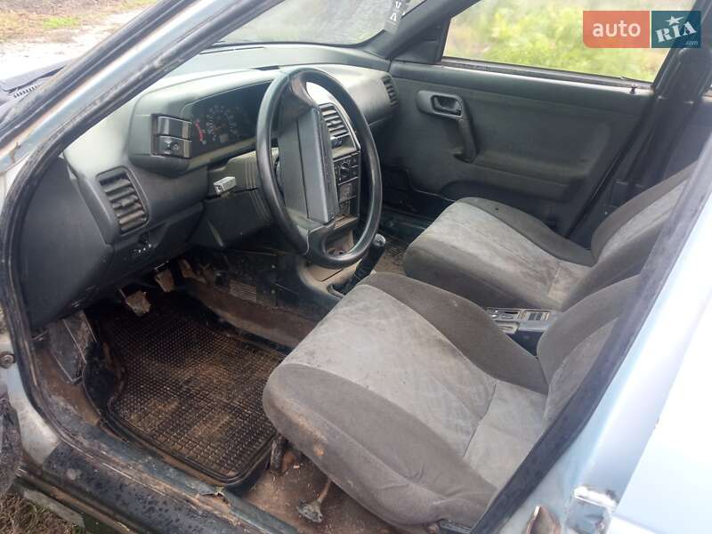 Седан ВАЗ / Lada 2110 2004 в Сокирянах фото 11 Седан ВАЗ / Lada 2110 2004 в Сокирянах