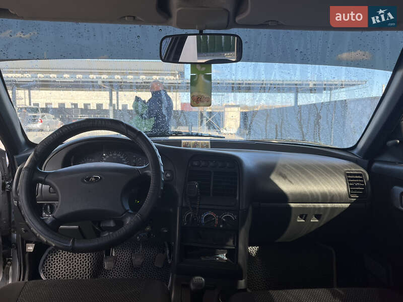 Седан ВАЗ / Lada 2110 2011 в Каменец-Подольском фото 11 Седан ВАЗ / Lada 2110 2011 в Каменец-Подольском